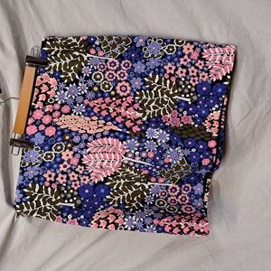 Size 16 Talbots Ladies kind of floral pattern Midi skirt with lining.